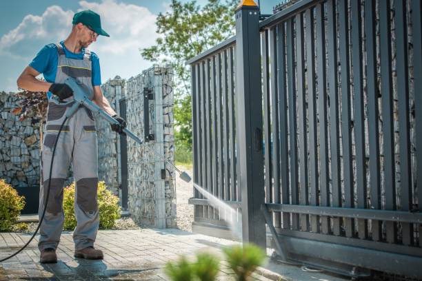 Best Patio and Deck Pressure Washing  in Milaca, MN