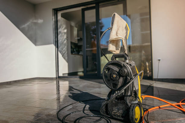 Best Dumpster Area Cleaning  in Milaca, MN